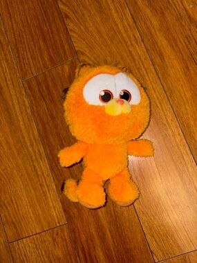 Garfield plush toy